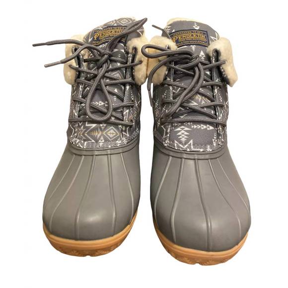 NEW PENDLETON women’s classic plains star duck winter boots in gray - Picture 2 of 3